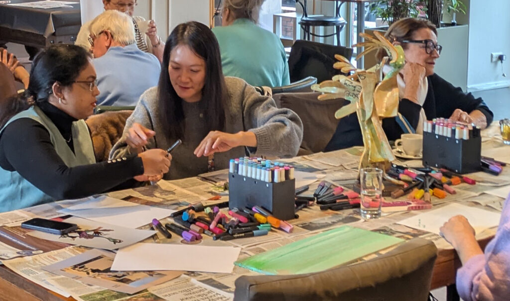 Nuhands workshop te Meerhoven. sociaal geëngageerd kunstproject. sociaal kunstproject / sociaal geëngageerde kunst

community art / community art project Nederland

kunstproject sociale cohesie / kunstproject buurtbewoners

participatiekunst / participatieve kunst Eindhoven / Brainport

kunstproject ouderen / kunstproject jongeren / creatieve huiskamer

kunst in de openbare ruimte / publieke kunst / kunst in de wijk

kunstenaarscollectief / sociaal kunstenaar Eindhoven

Engels (voorbeeldlijst):

socially engaged art project / socially engaged artist Netherlands

community art project Eindhoven / participatory art project

public art commission Netherlands / site-specific installation

Tijs Rooijakkers